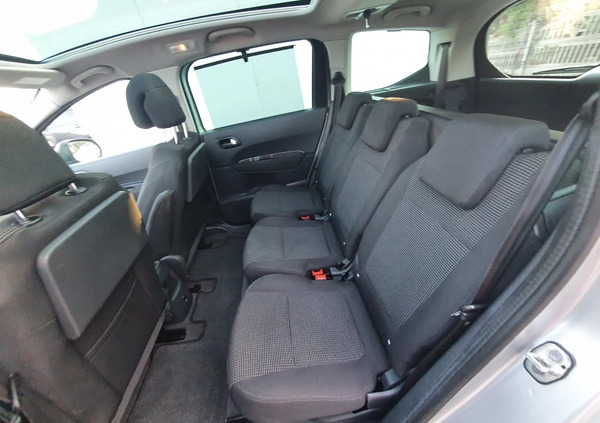 Peugeot 5008 cena 24700 przebieg: 168900, rok produkcji 2010 z Legnica małe 326